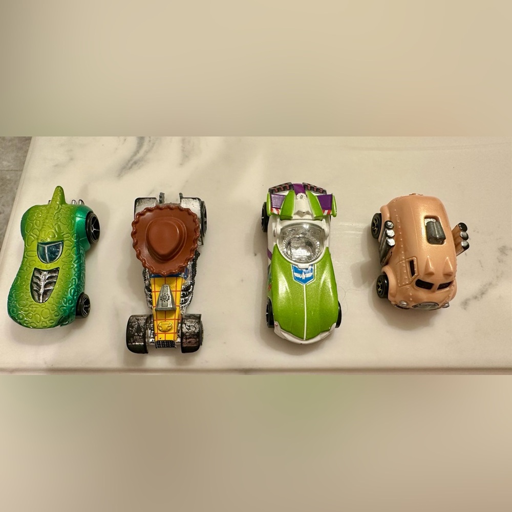Hot Wheels Disney Pixar Character Cars (set of 4)